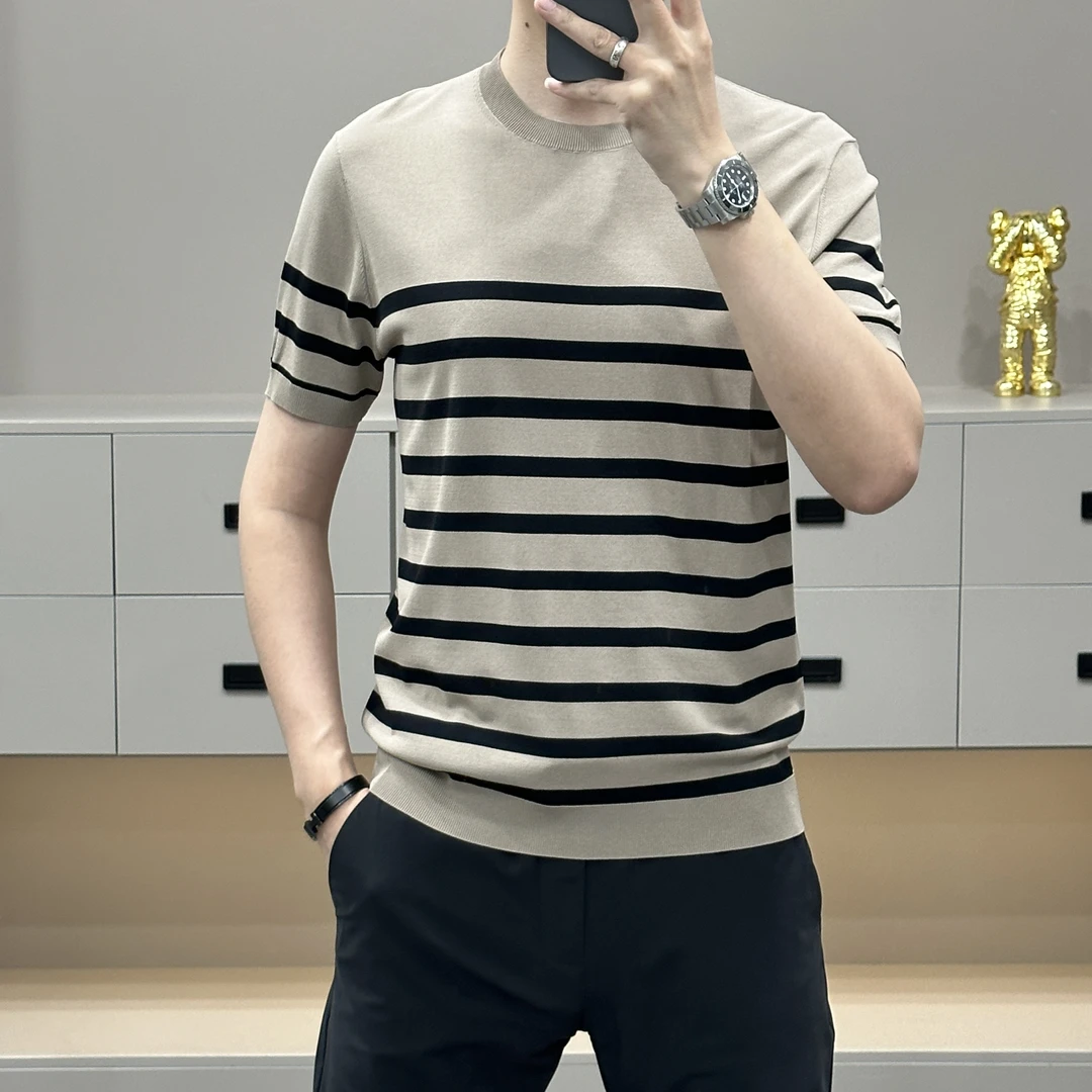 夏季男士轻薄圆领轻奢透气宽松商务百搭条衫时尚休闲针织短袖