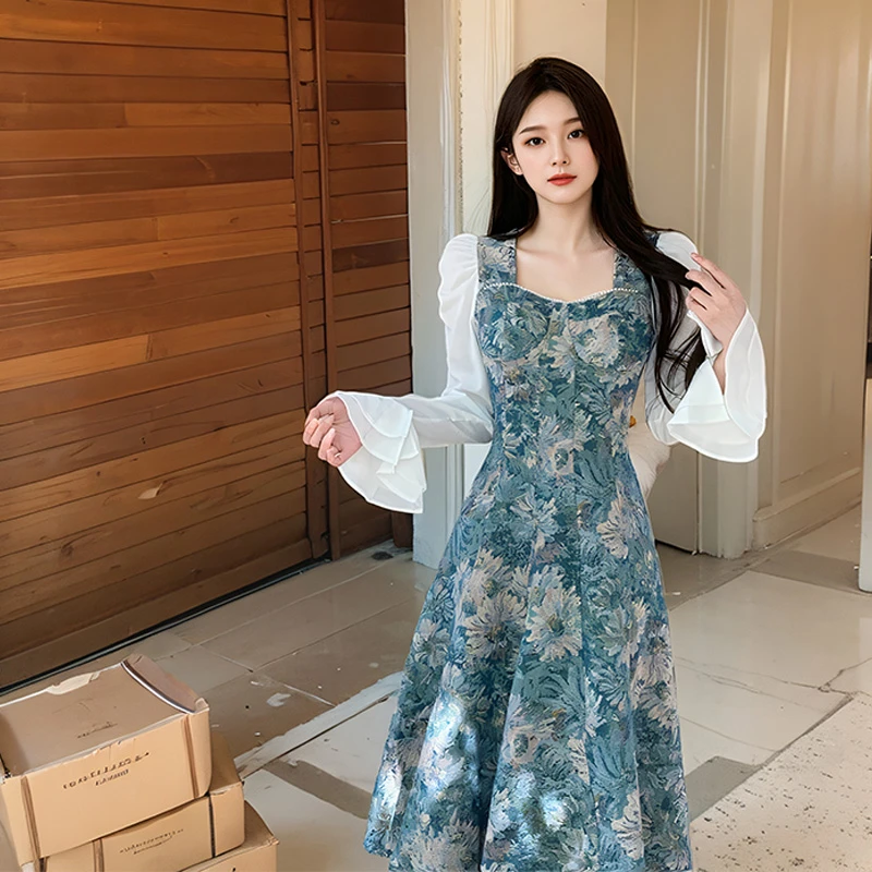 300斤特大码女装胖mm法式长袖碎花方领连衣裙高级感2025秋季新款