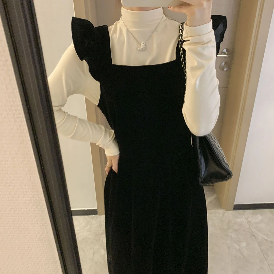 今年流行过年套装裙高冷范女装丝绒连衣裙两件套背带裙打底衫套装