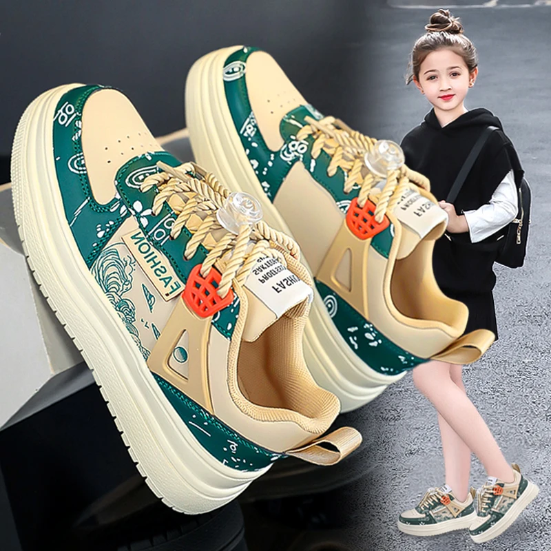 阿童木女童鞋子新款秋季软底儿童运动鞋透气百搭女孩板鞋中大童潮