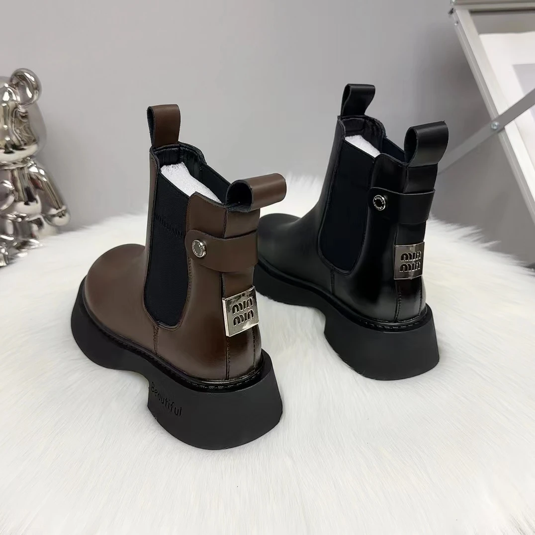 时尚马丁靴厚底短靴英伦风秋冬女鞋百搭真皮潮流牛皮女靴烟筒靴