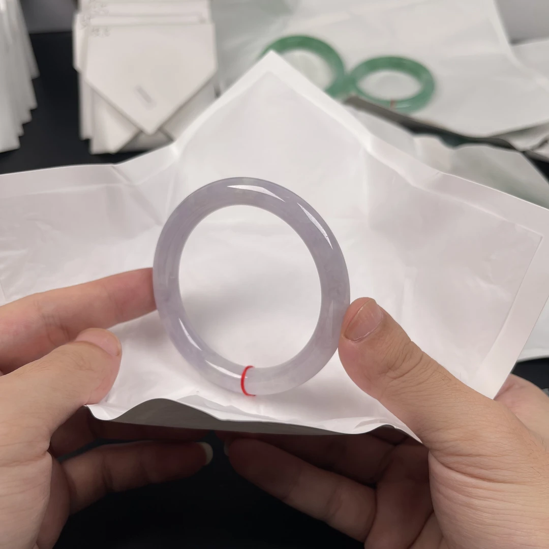 大拇指缅甸翡翠a货手镯0819