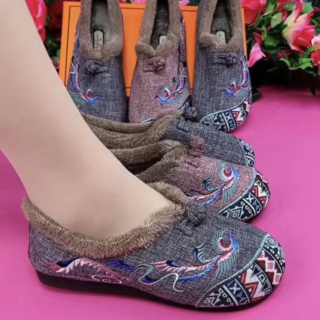 老北京布鞋民族风绣花鞋加绒保暖平底妈妈鞋软底棉鞋一脚蹬懒人鞋