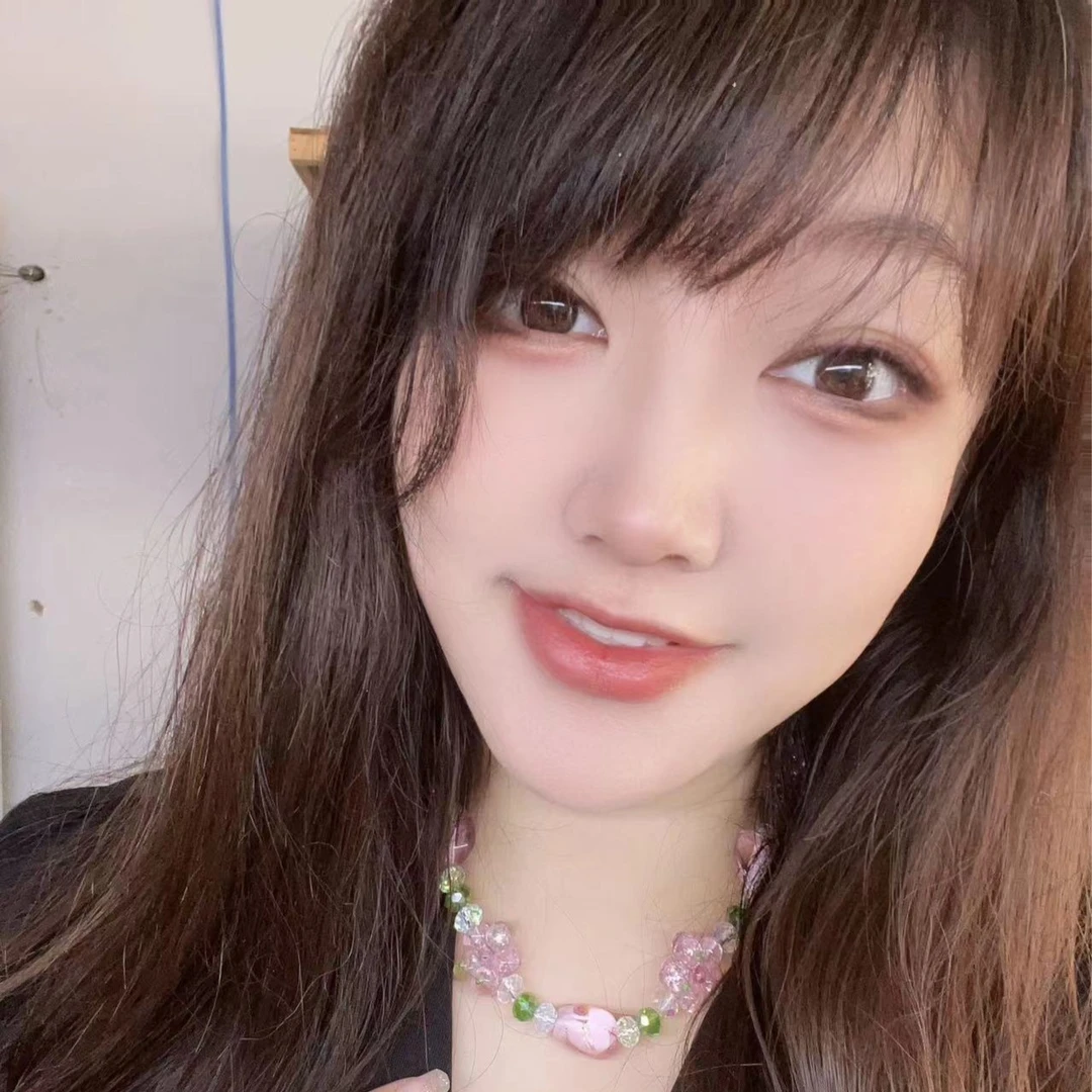 合金胸针 89.9 福利戒指两个中古可爱时尚白色