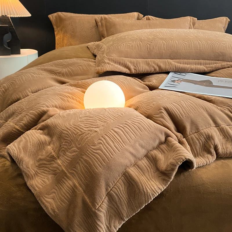 高档纯色加厚保暖牛奶绒床单被套四件套床上用品双面绒过冬4件套
