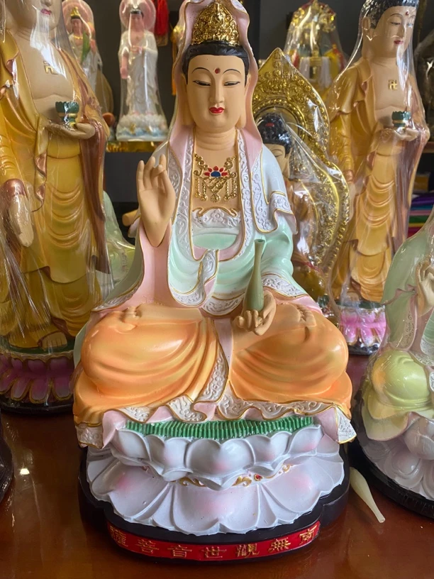 新款观世音树脂摆件家用客厅装饰品坐莲观音像