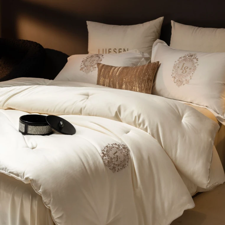 【LANRENMIAO】 爱彼80李官奇大豆被（含精致包装）