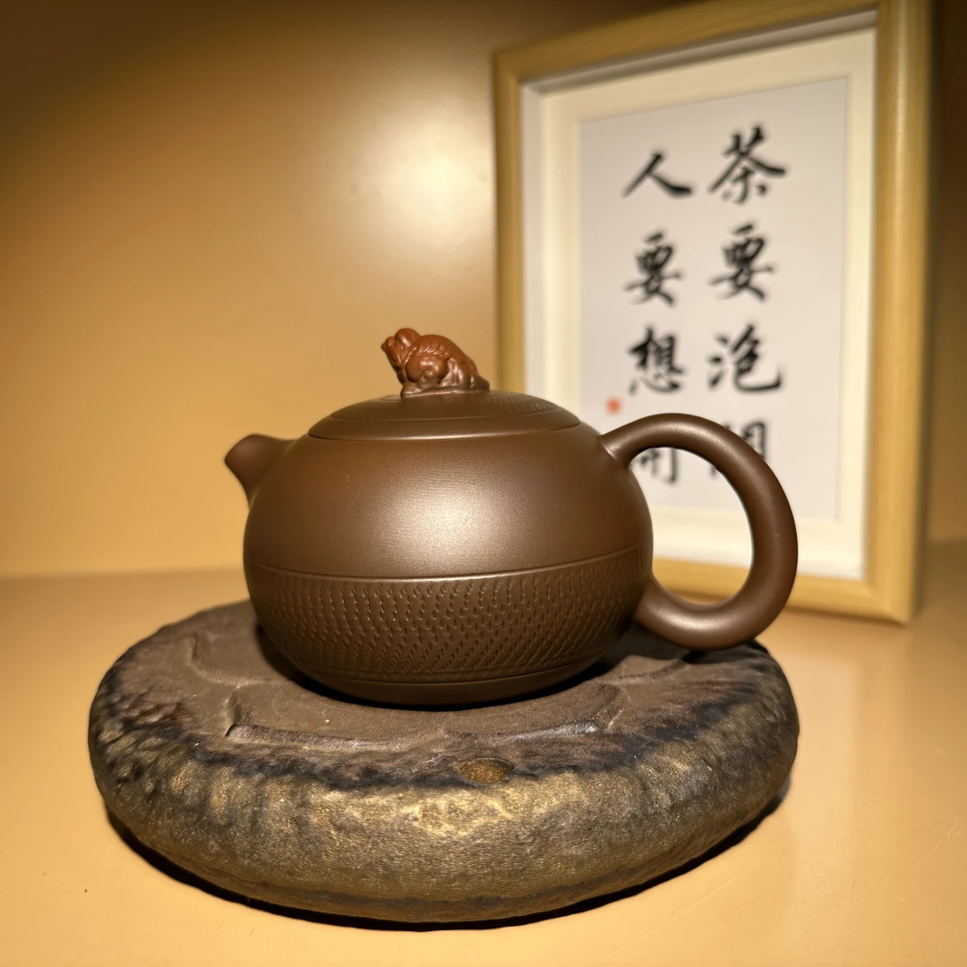 紫陶金蟾凤鸣-250毫升（林永南）礼盒装