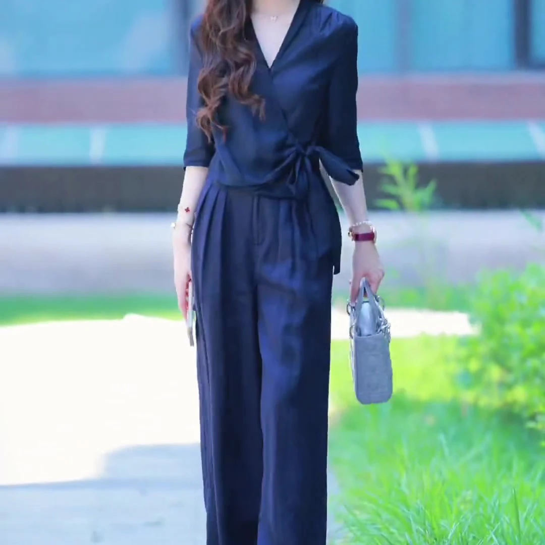 2025新款V领系带衬衫女夏季气质时尚休闲百搭洋气减龄设计感上衣