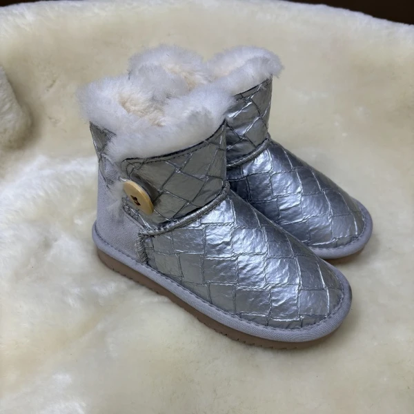 冬季皮毛一体鞋儿童男女款真皮学生新款亲子保暖加绒加厚雪地靴
