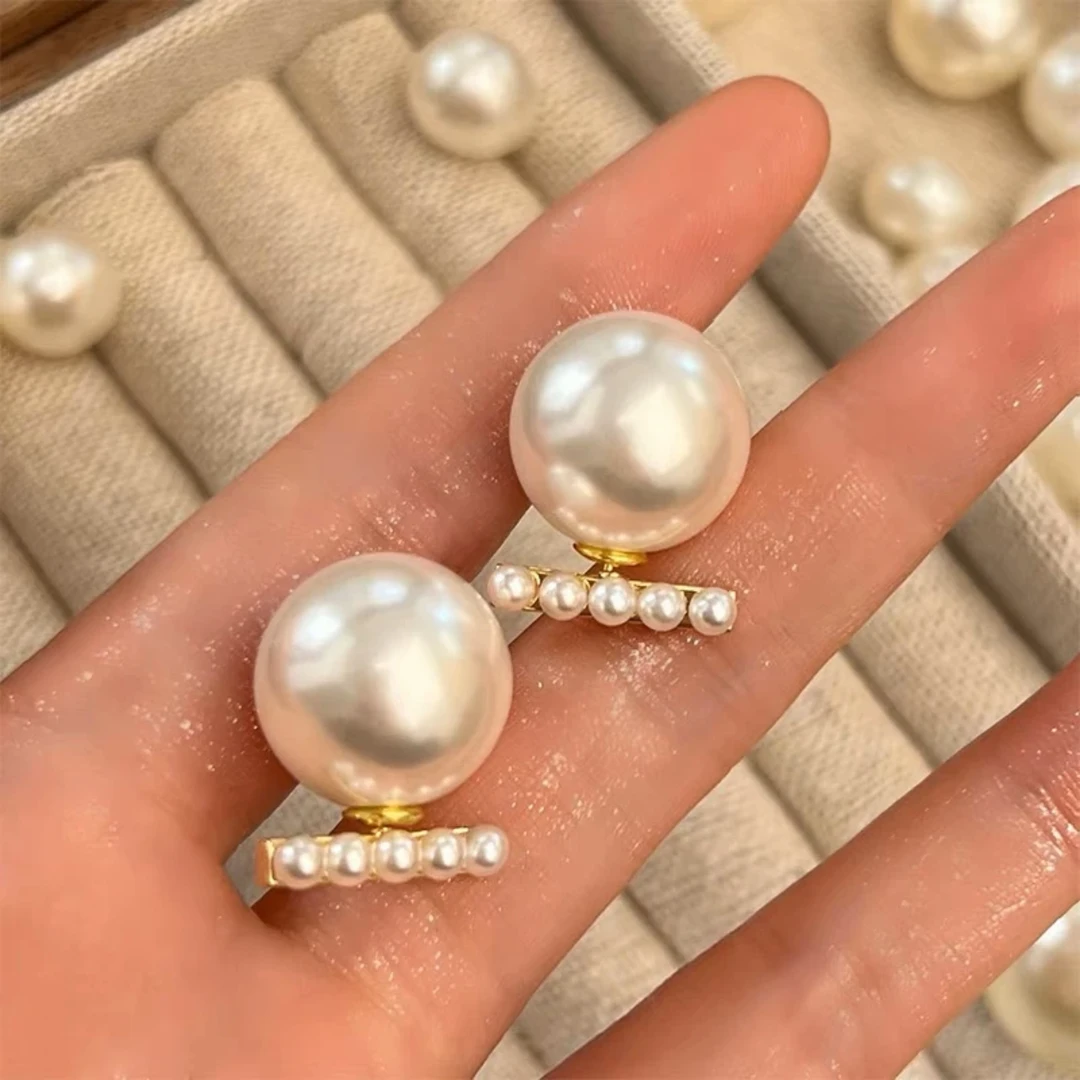 铜合金耳饰 A177明星同款前后佩戴耳钉设计感气质贝珠耳环两戴ins