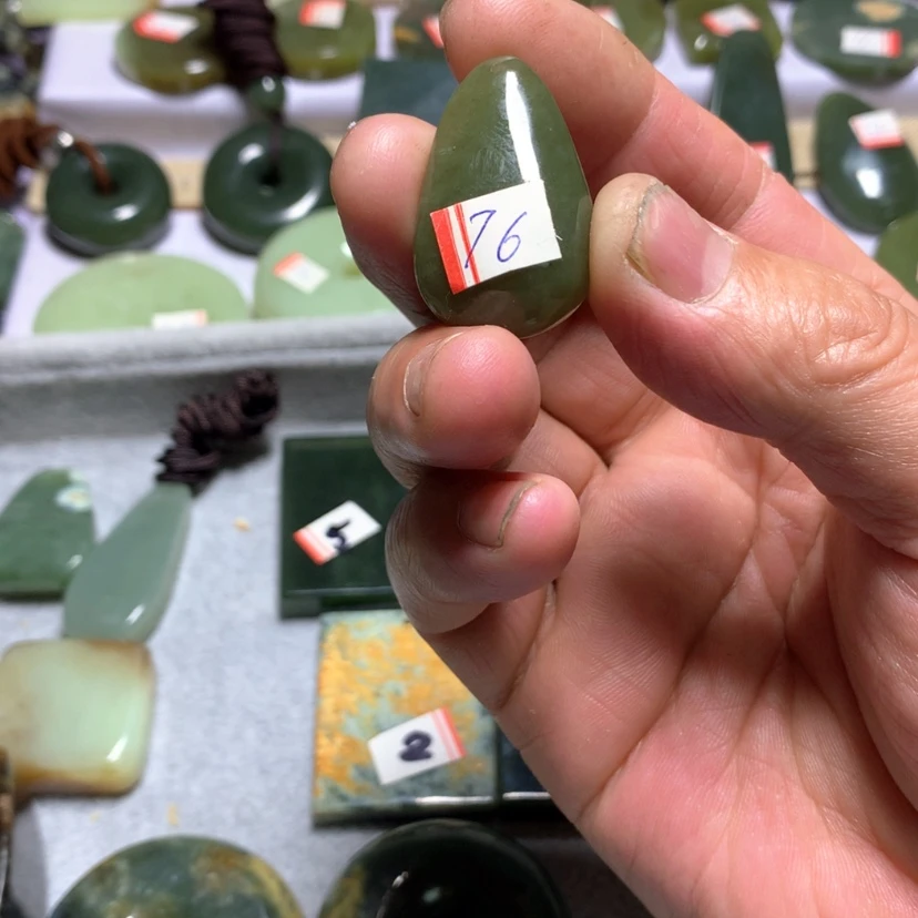 【闪购商品】和田玉（糖玉）颈饰未镶嵌