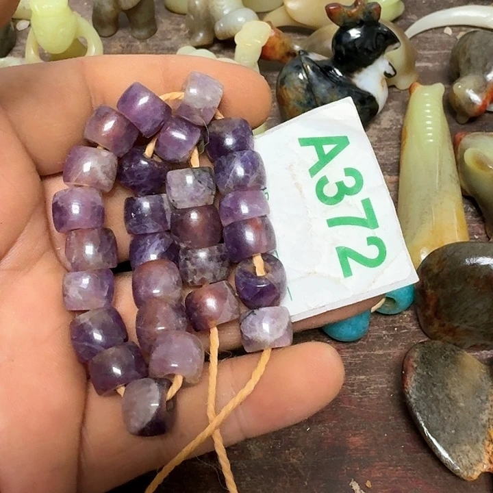 水晶颈饰未镶嵌紫水晶