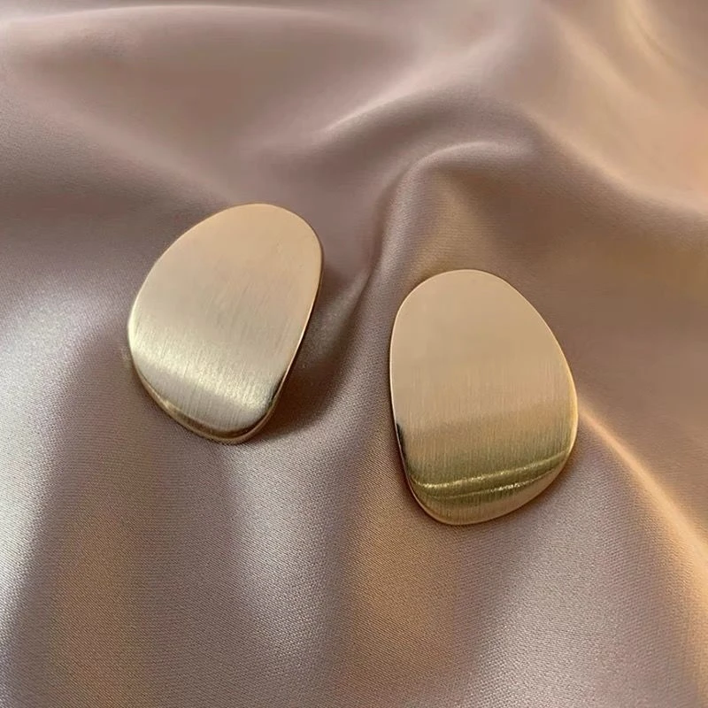 欧美个性金属耳钉女ins冷淡风高级感耳环百搭小众设计感简约耳饰