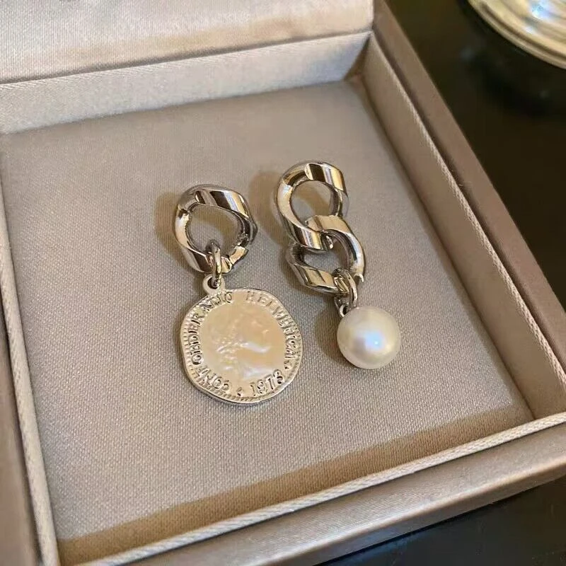 美式复古镀白金链条珠珠不规则钱币耳环双扣式气质耳钉耳坠潮饰品