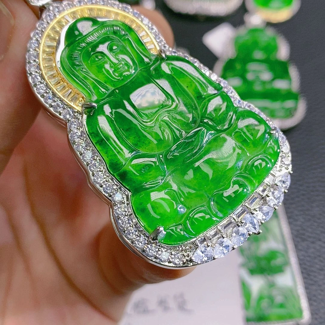 【闪购商品】翡翠颈饰未镶嵌111。