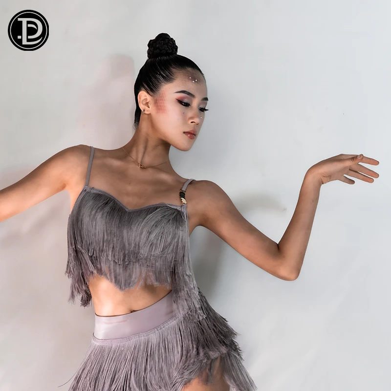 DANCEBABY拉丁舞服短款国标练功服舞衣成人女吊带流苏上衣ZD420