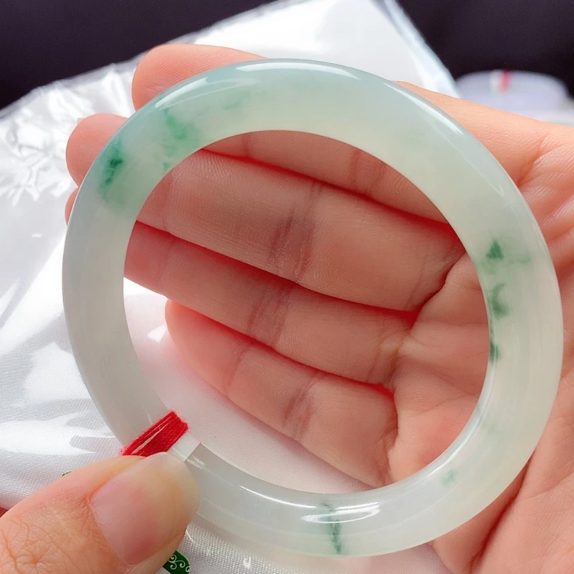 【闪购商品】翡翠手镯未镶嵌天然翡翠手镯