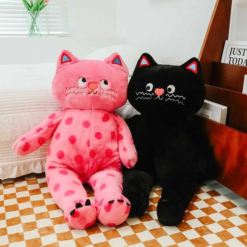 网红爆款波点猫毛绒玩具猫咪玩偶黑猫公仔跑步猫猫大学生可爱礼物