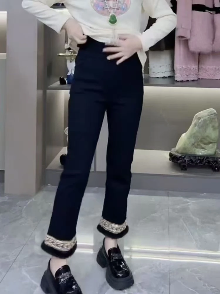 芃芃0118秋冬新款大码女装新中式国风拼接织带拼接毛毛拉绒微辣裤