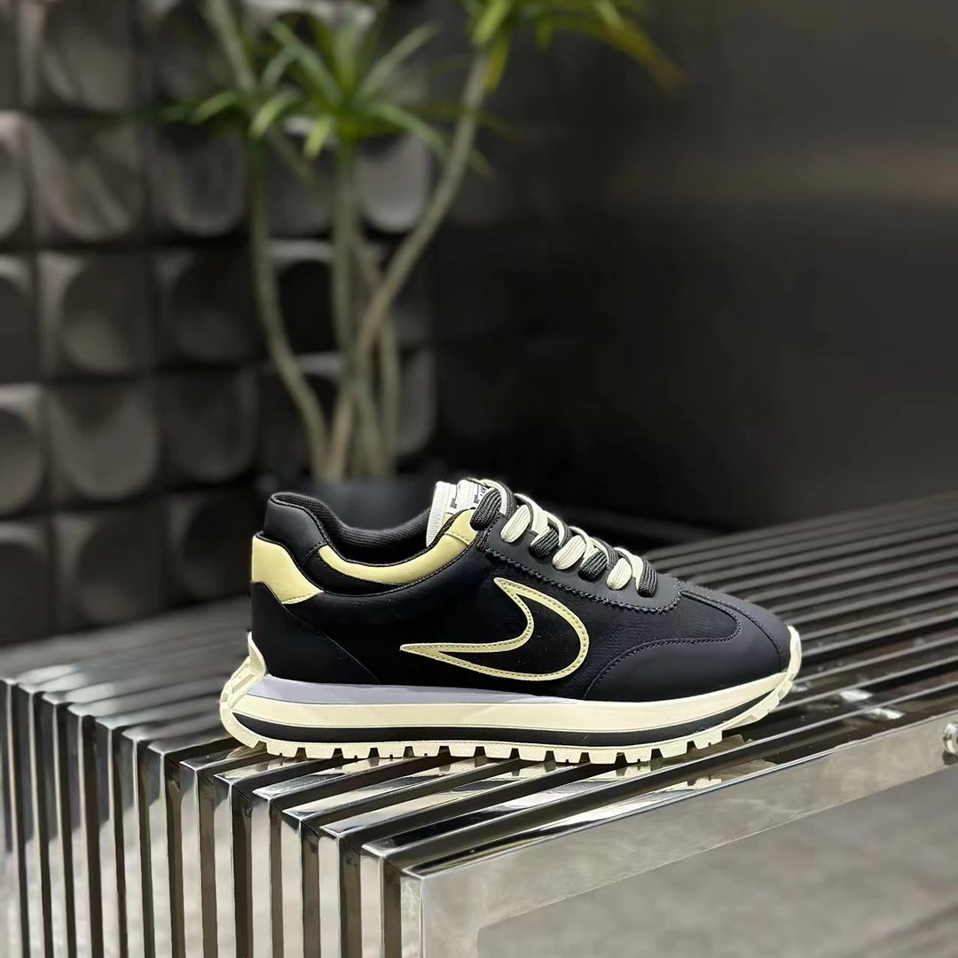 男鞋秋季新款华夫阿甘男鞋2024百搭皮面拼接厚底运动休闲鞋老爹鞋