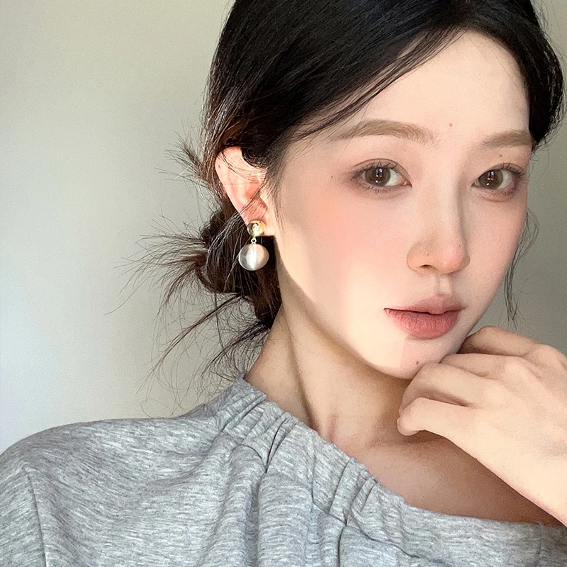 oushipei/欧诗佩 铜合金耳饰  金属拉丝感双色圆球耳环轻奢高级感