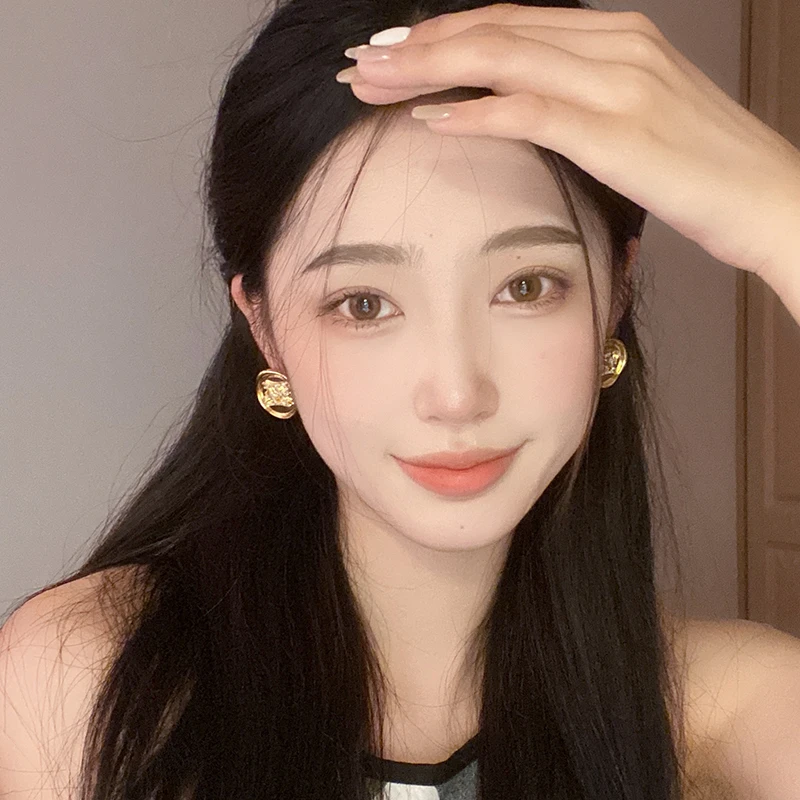 oushipei/欧诗佩 铜合金合成锆石耳饰 金属火漆印章字母耳钉耳环