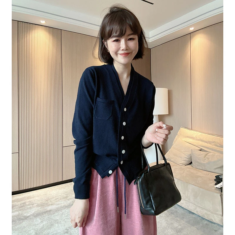 春秋百搭收腰V领气质时尚针织毛衣开衫