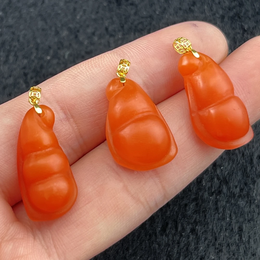 【玉氏珠宝】18k南红豆子吊坠-约23*11*8mm多样性 发一CAN630070