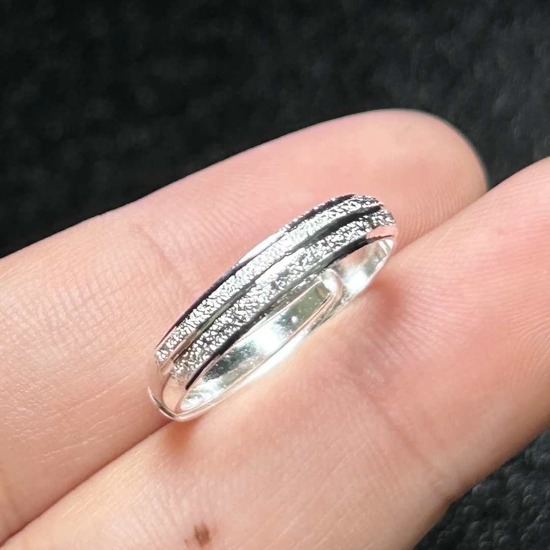 足银戒指 【玉氏珠宝】足银钉沙排戒 多样性 发一CAN1390021