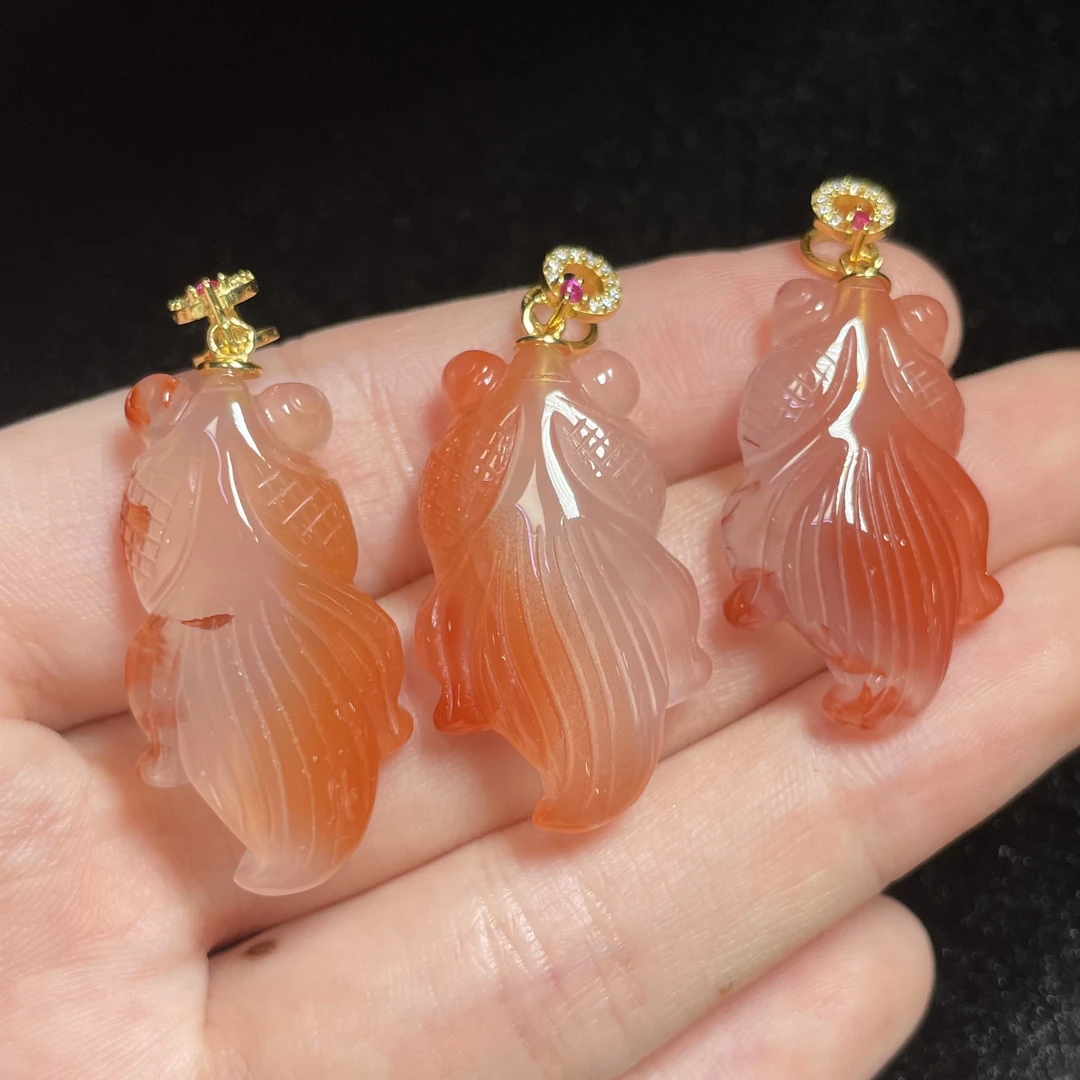 【玉氏珠宝】925银南红金鱼吊坠-约23*12*5 多样性 发一CAN2730027