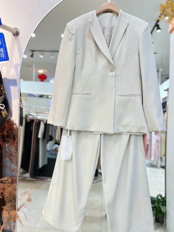 新品韩系时尚潮流休闲白色套装西服女款