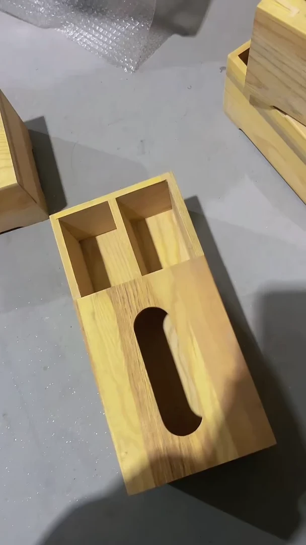 【闪购商品】松木抽纸盒 微瑕