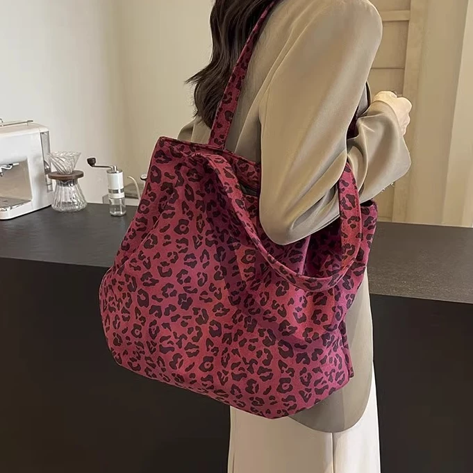 豹纹大容量包包女2024秋冬新款复古单肩包时尚洋气通勤户外托特包