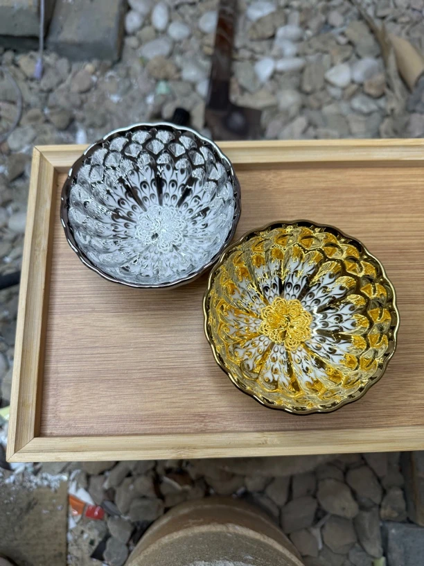 高端瓷器 金孔雀➕银孔雀 主人杯A121