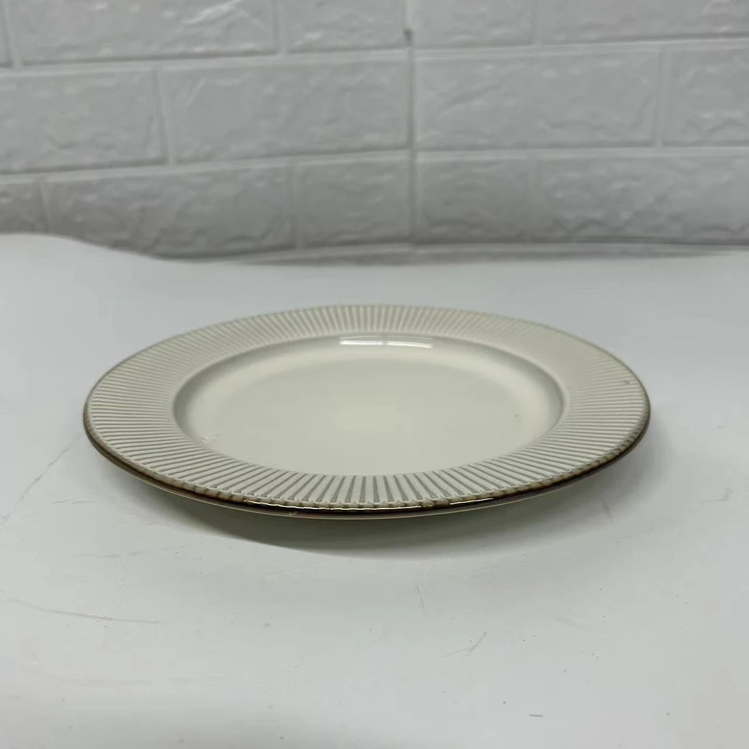 D90 7.8英寸米色复古简约条纹浮雕西餐盘陶瓷家用盘子 微瑕疵