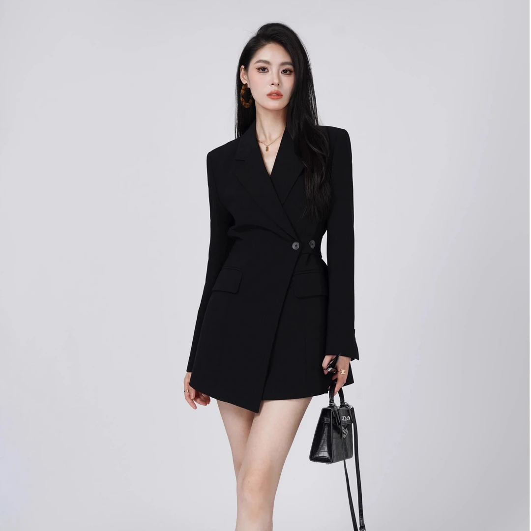 黑色高级感小众秋季新款收腰2024春秋气质西服外套显瘦垂感西装裙