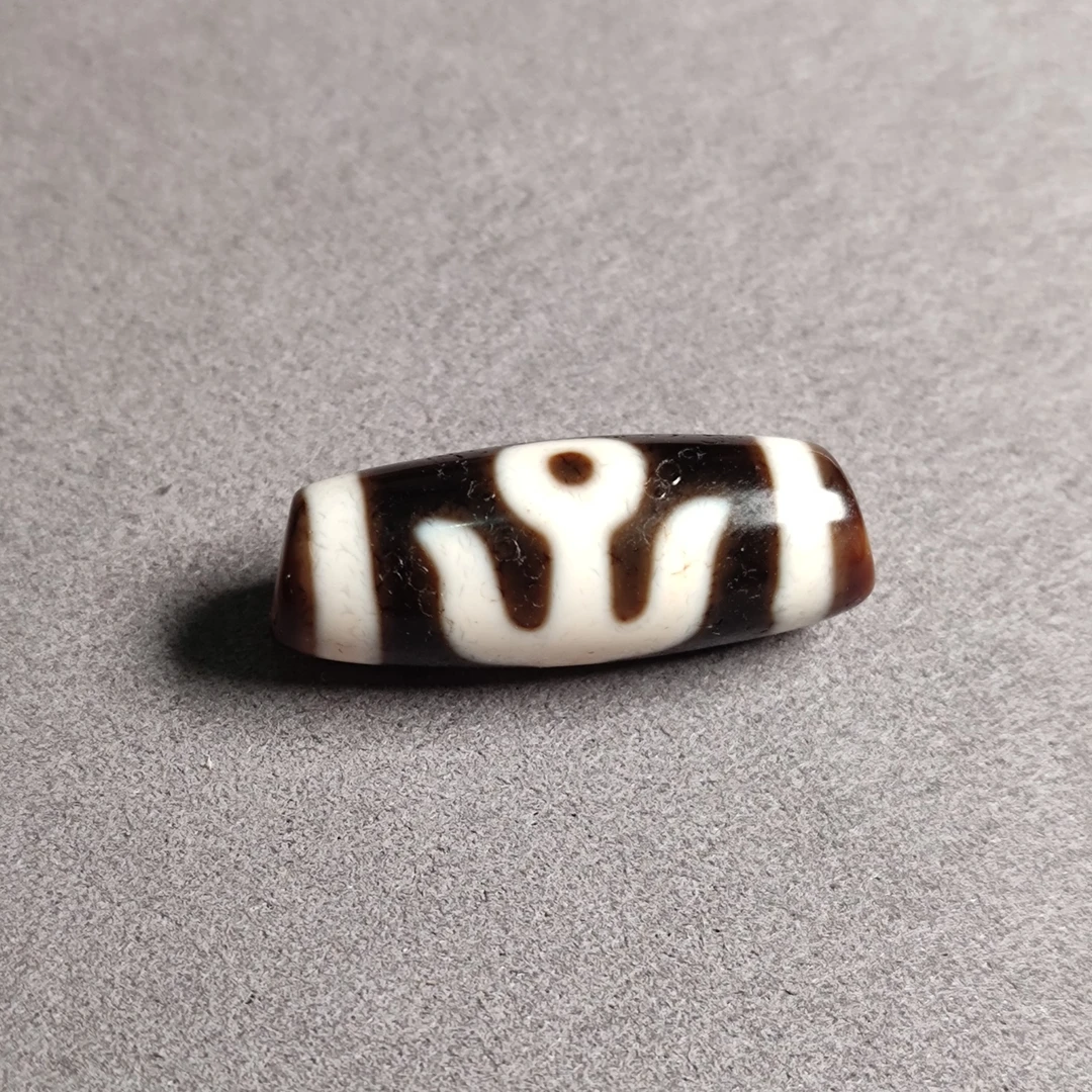 精品珠,咬色扎实,皮壳干净,小尺寸
