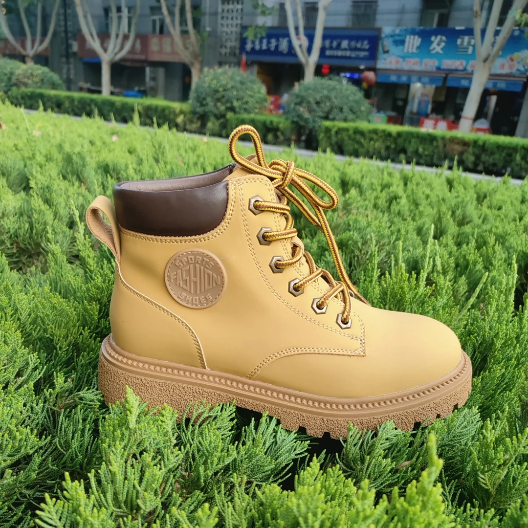 大黄单层牛皮靴软面底短靴系带显腿长工装秋季马丁靴女靴百搭款