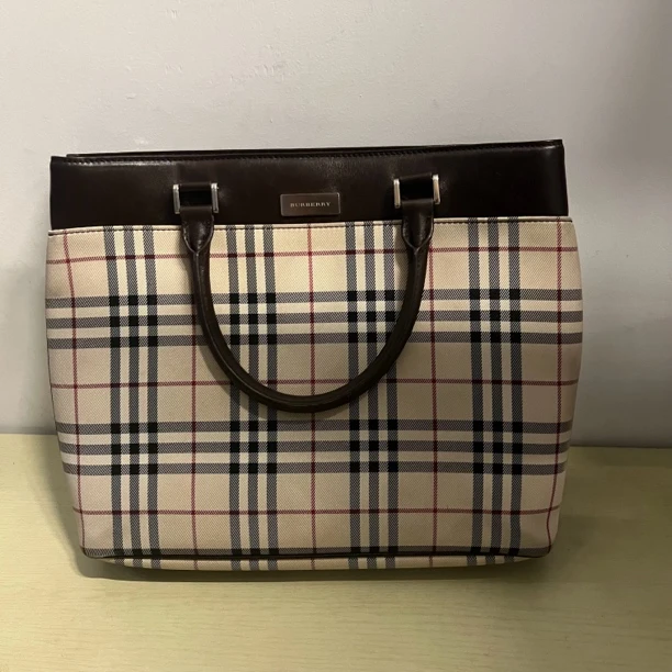 95新 BURBERRY/博柏利 手提包 17616