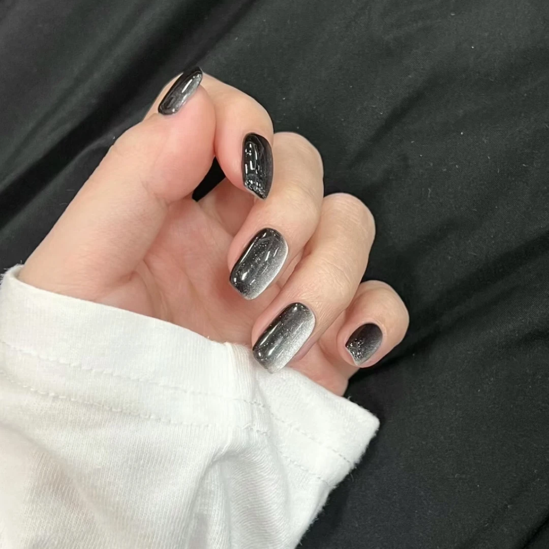 短梯穿戴美甲贴片手工光疗黑猫眼秋冬新款指甲贴可拆卸假指甲贴片