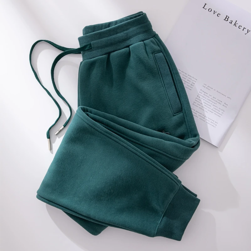 加绒加厚棉质运动裤女装2024新款秋冬束脚休闲加厚卫裤女大码长裤