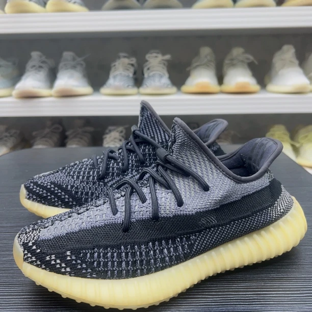 【中古二手】41码adidas椰子350黑芝麻 无原盒 全新价2299 休闲鞋