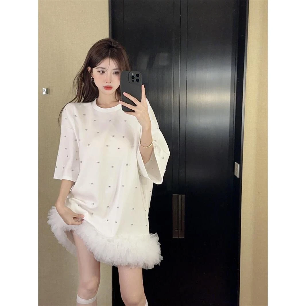 夏季小众设计圆领女2025年新款法式重工水钻网纱拼接显瘦短裙子