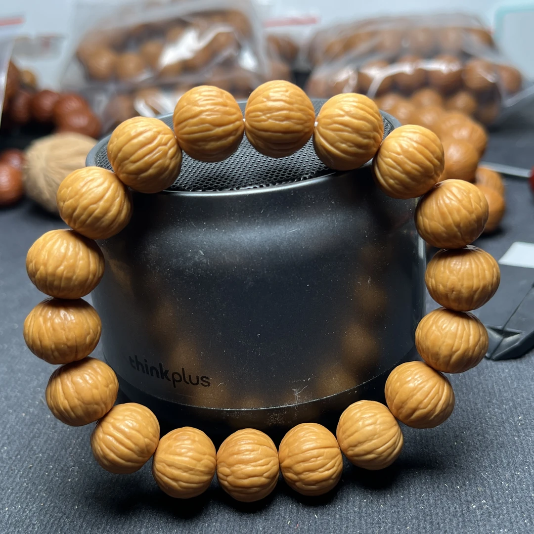 猴头核桃老树土豪凤羽 退货商家包邮