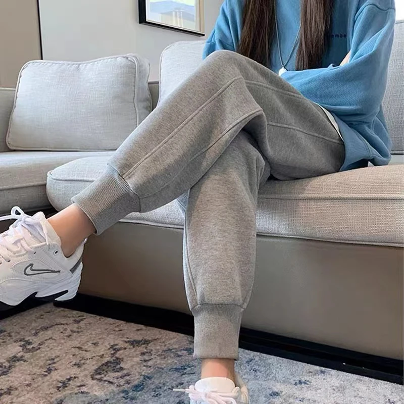 春秋休闲裤男女运动卫裤2024款刺绣显瘦潮百搭宽松时尚外穿c