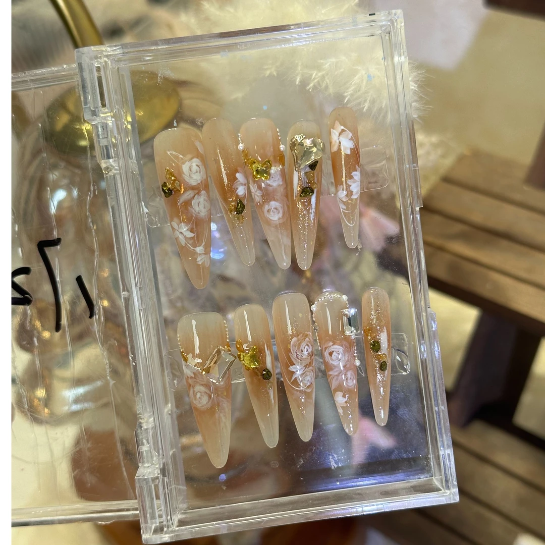 【172号】纯手工穿戴甲