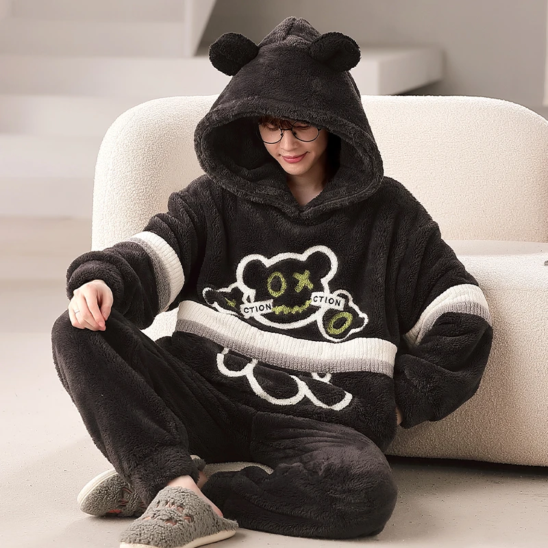珊瑚绒睡衣男士秋冬季加厚款卡通青少年胖大童大码法兰绒连帽套装