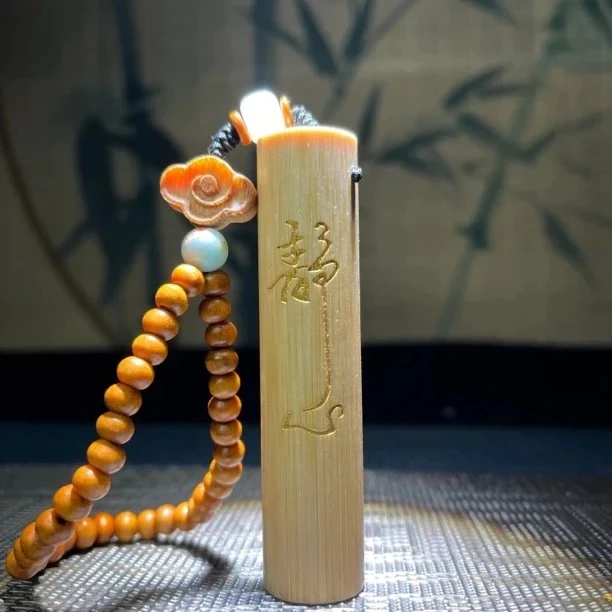 精雕正圆玉竹手把件黄皮水晶料实心玉竹手把件6-10公分