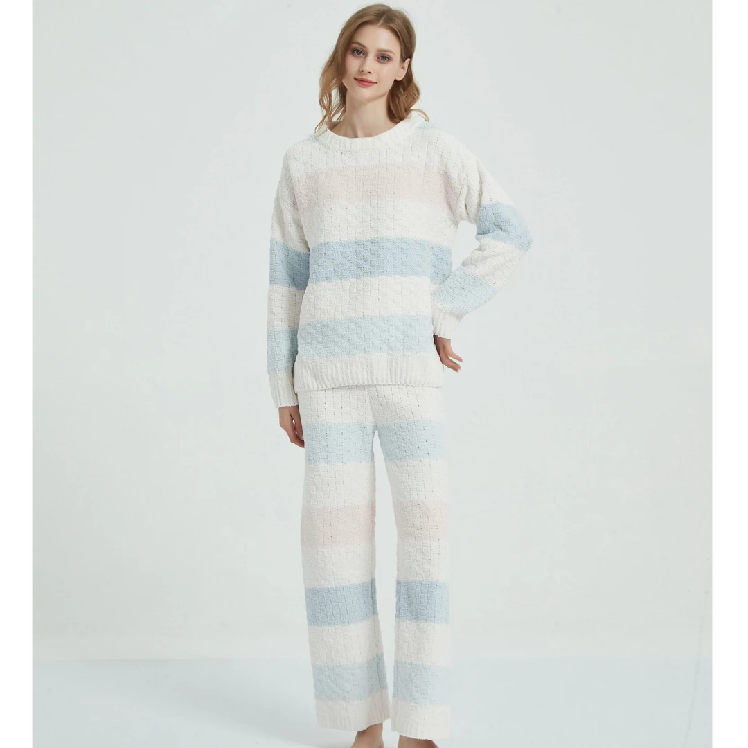 肌羽多款式雪尼尔福利套装数量有限